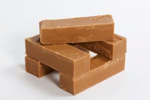 Cinnamon Flavour Fudge