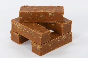 Coffee & Walnut Flavour Fudge